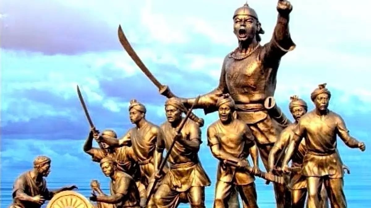 Statue of Lachit Borphukan in the middle of Brahmaputra river