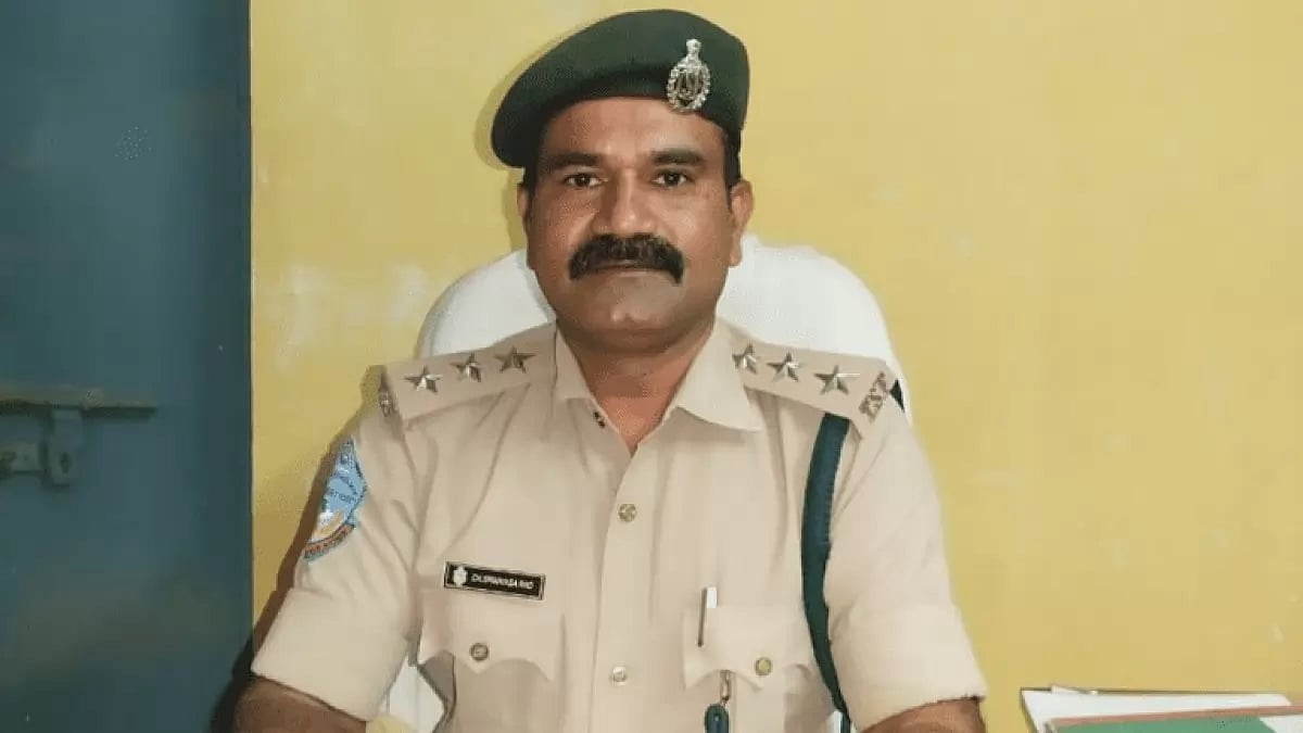 Chandrugonda Forest Range Officer (FRO) Chalamala Srinivasa Rao