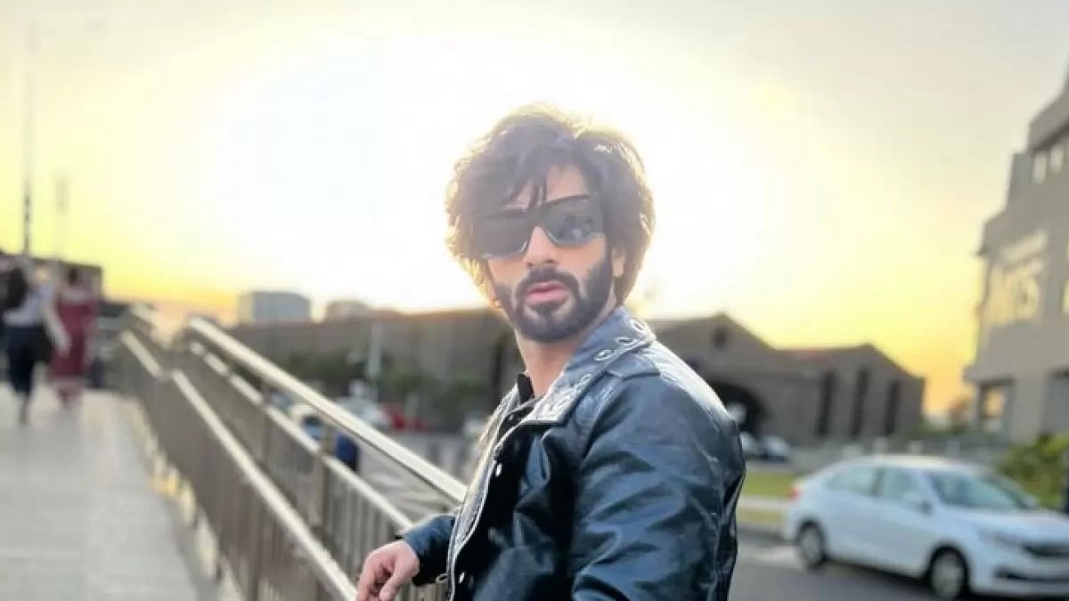 Singer Vardhan Puri