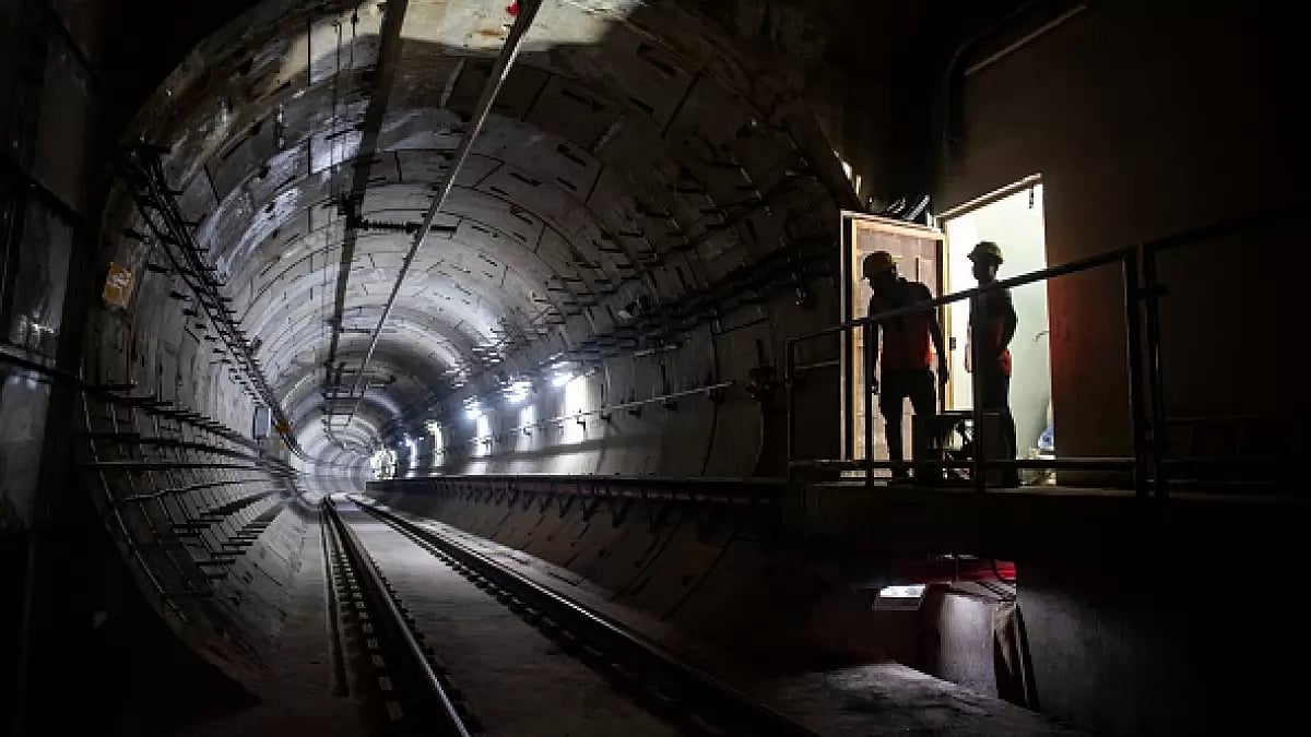 Work On Mumbai Metro Colaba-Bandra-Seepz Line In Full Swing