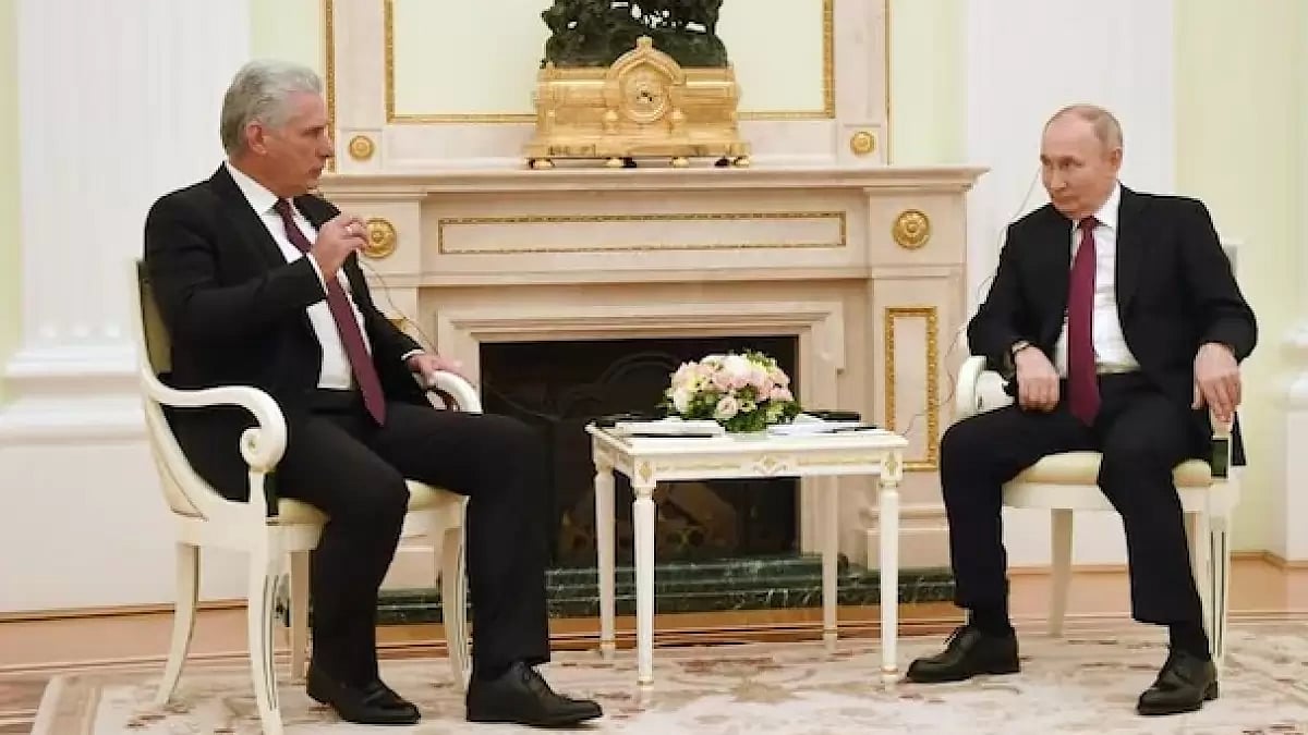 Russian President Vladimir Putin with his Cuban counterpart Miguel Diaz-Canel in Moscow