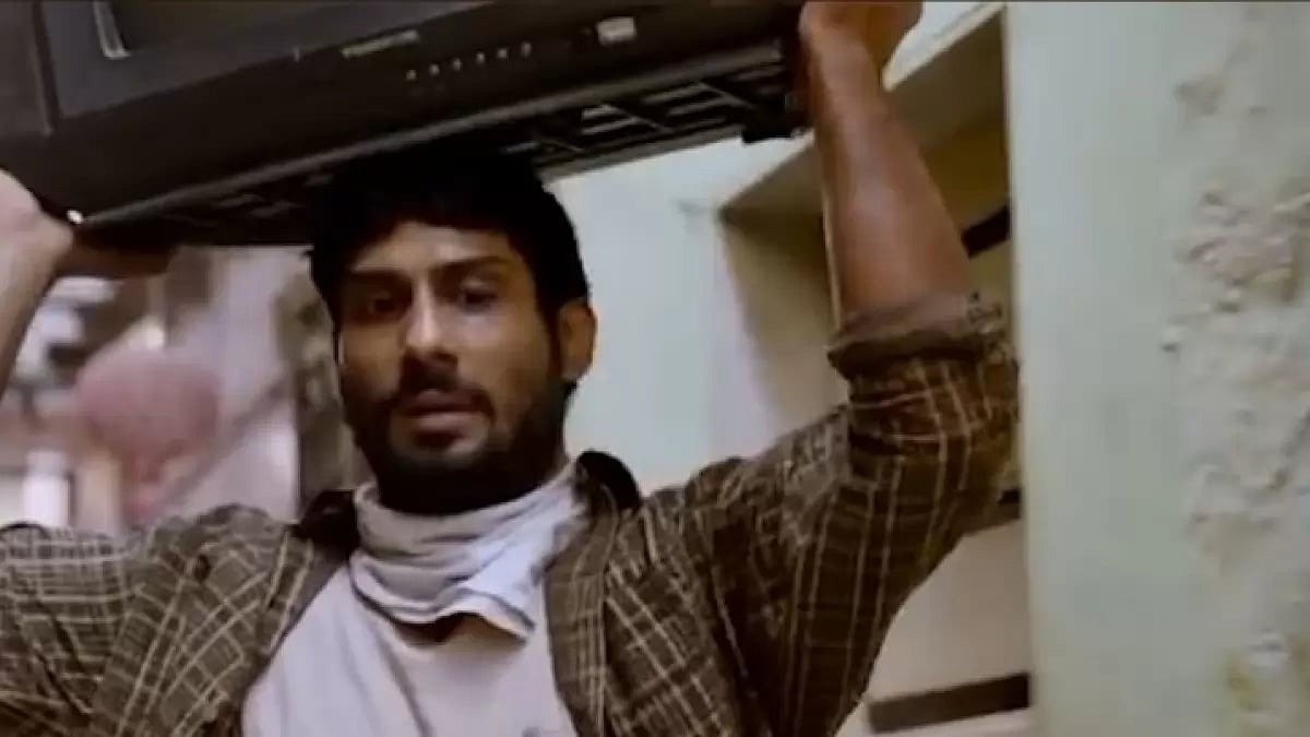 Prateik Babbar in 'India Lockdown'
