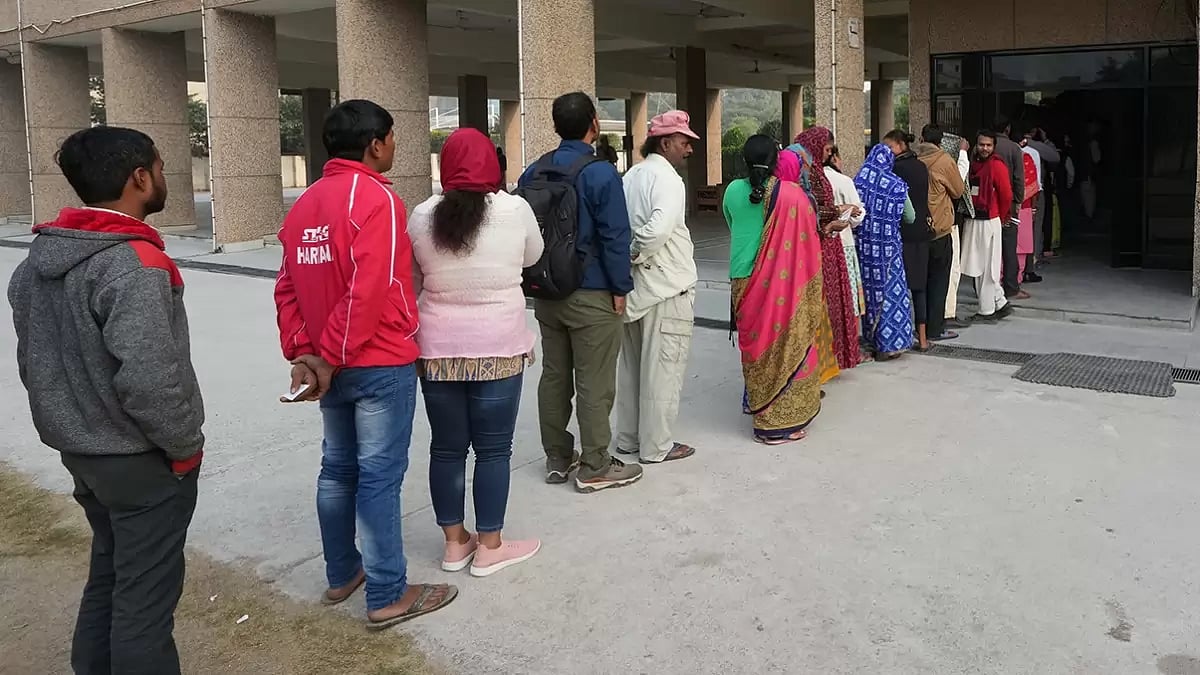 Voting for MCD elections in Delhi