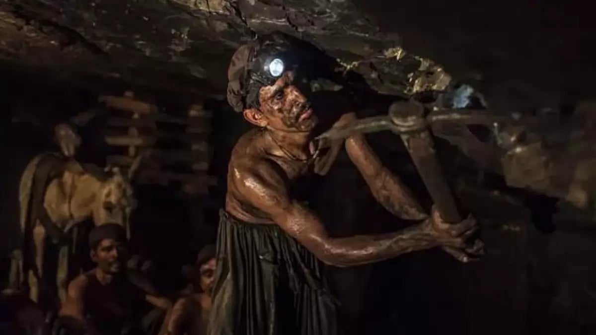 In a similar incident on December 1, 9 miners were killed in a blast.