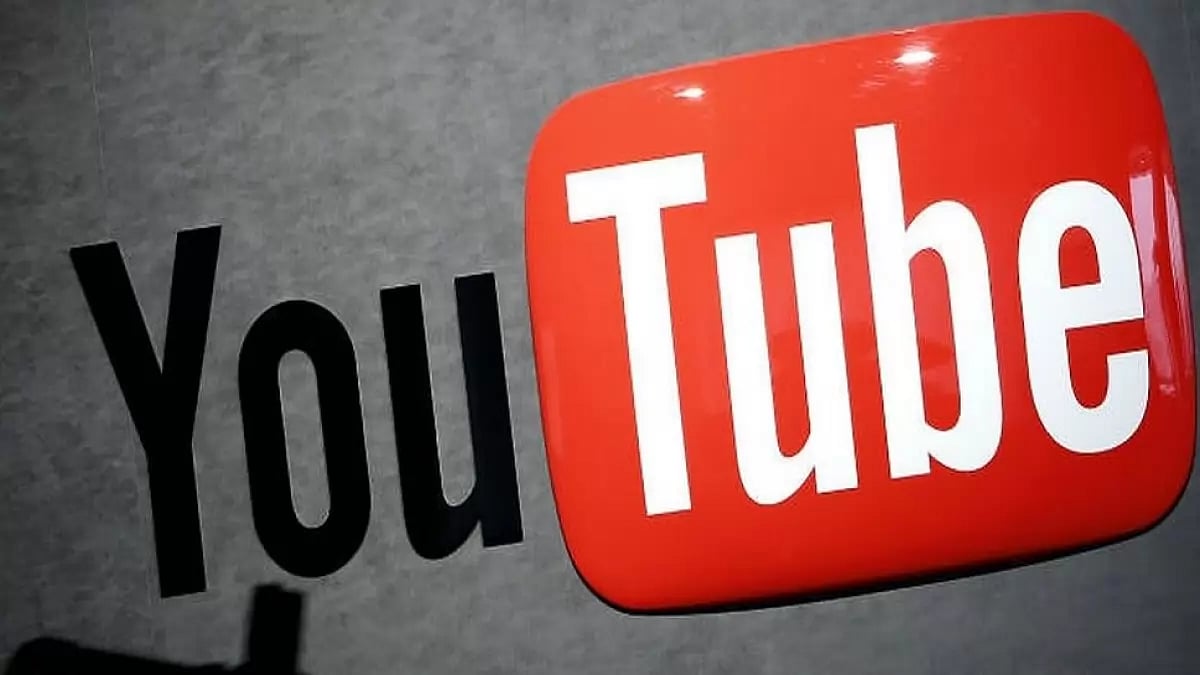 The petitioner claimed that sexually explicit ads on Youtube diverted his attention.