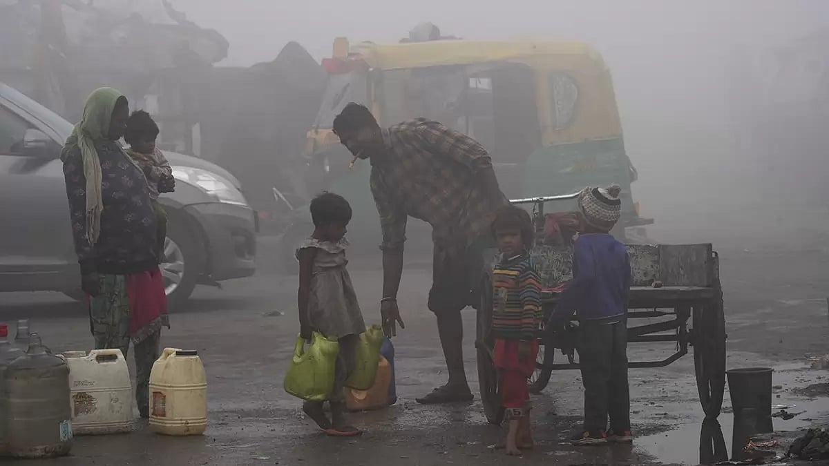 Weather: Smog in Delhi