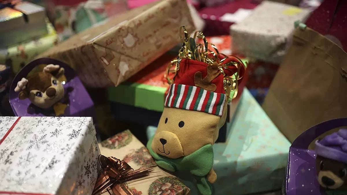 Bosnia-Ukraine Gift Drive: Bosnian Children Prepare Gift Boxes For Ukrainian Peers Ahead Of Christmas