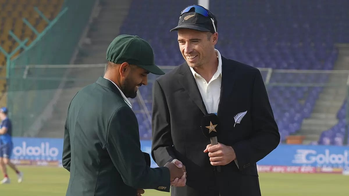 Pakistan captain Babar Azam shakes hands with his counterpart Tim Southee at the toss.