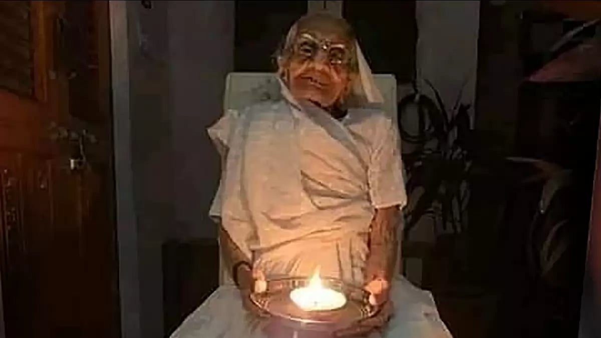 Prayer Meeting For PM Modi's Mother Hiraben At Vadnagar In Gujarat On Sunday