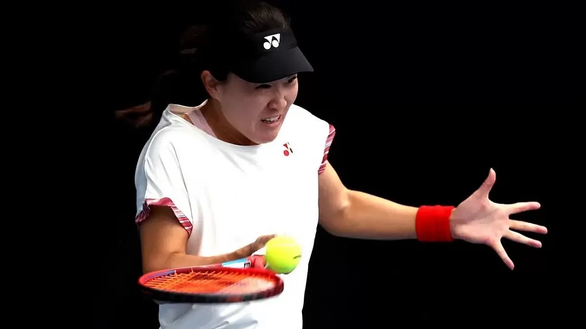 Zhu Lin was 5-3 down in the last set before registering a comeback win against Williams.