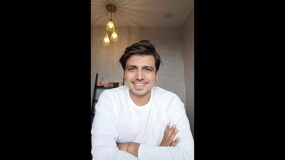Dr. Virat Kanadia