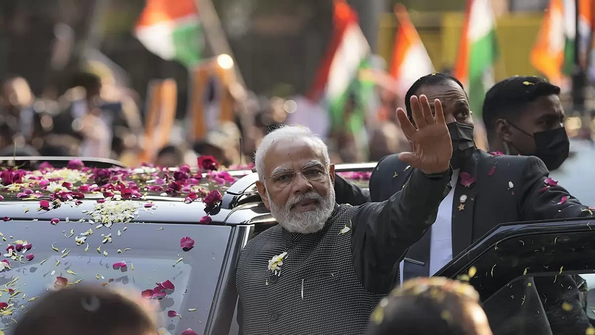 PTI : PM Modi's Roadshow In Vadodara Hails Indian Army's Bravery