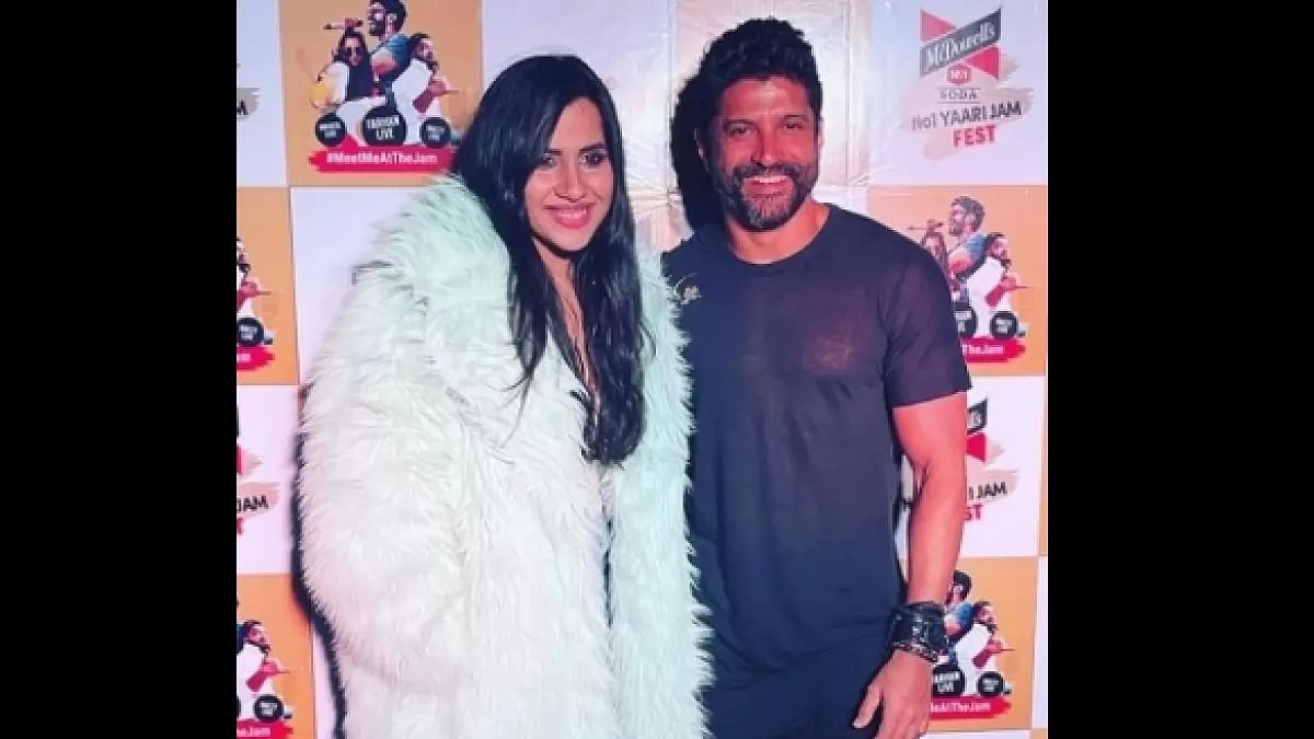 Nikhita Gandhi and Farhan Akhtar