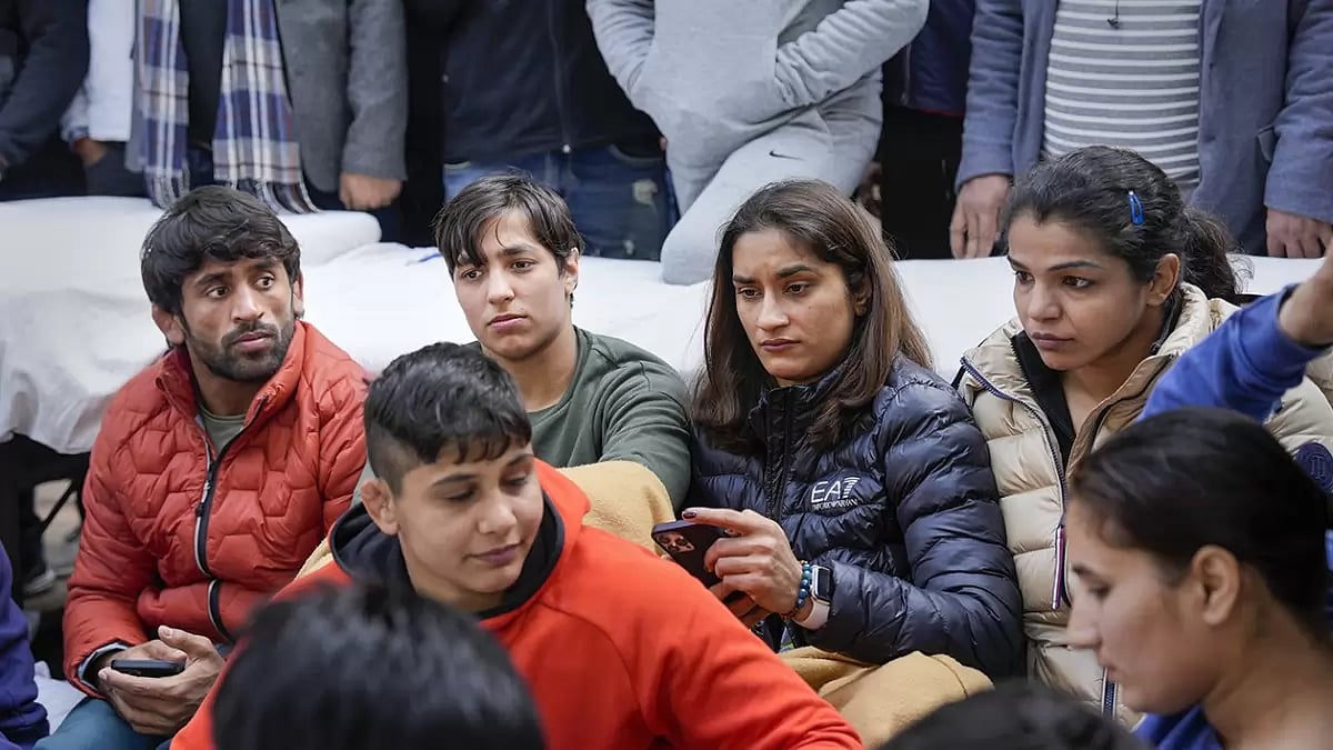 Wrestlers protest against WFI