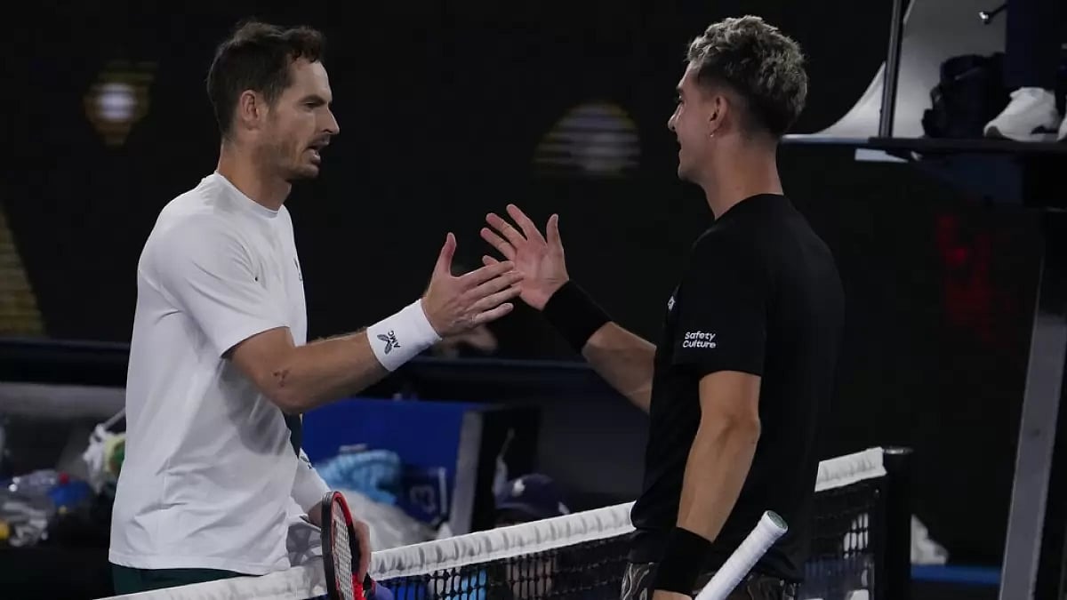 Murray's match against Kokkinakis lasted for 5 hours and 45 minutes.