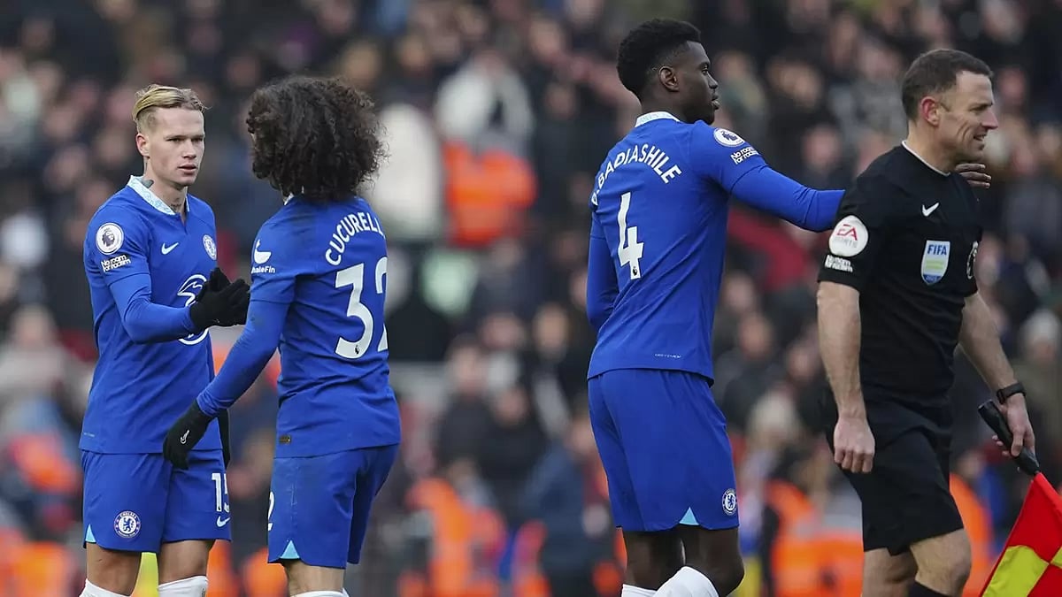Chelsea are 10th in the EPL table, two points behind Fulham.