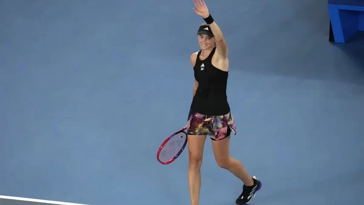 Rybakina will play the winner of the quarter-final between Jessica Pegula and Victoria Azarenka.