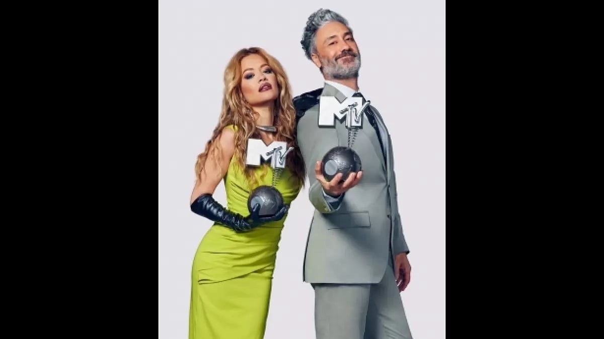 Rita Ora, Taika Waititi