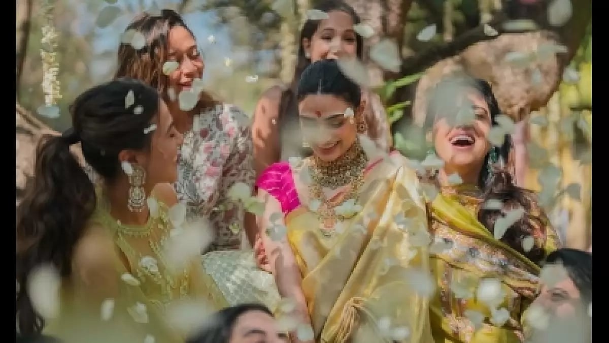 Athiya Shetty Shares Pic In Saree From Pre-Wedding Ceremony