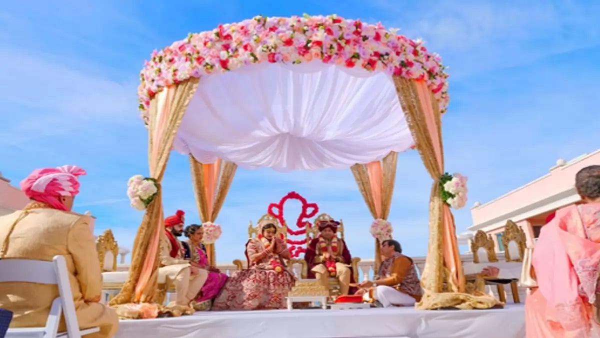 12 Clever Wedding Money-Saving Ideas