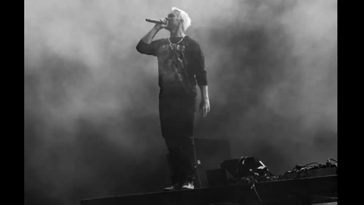 DJ Diplo surprises fans performing in Aishwarya Rai sweatshirt at Lollapalooza