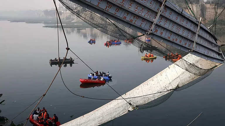 Morbi bridge collapse in Gujarat - null