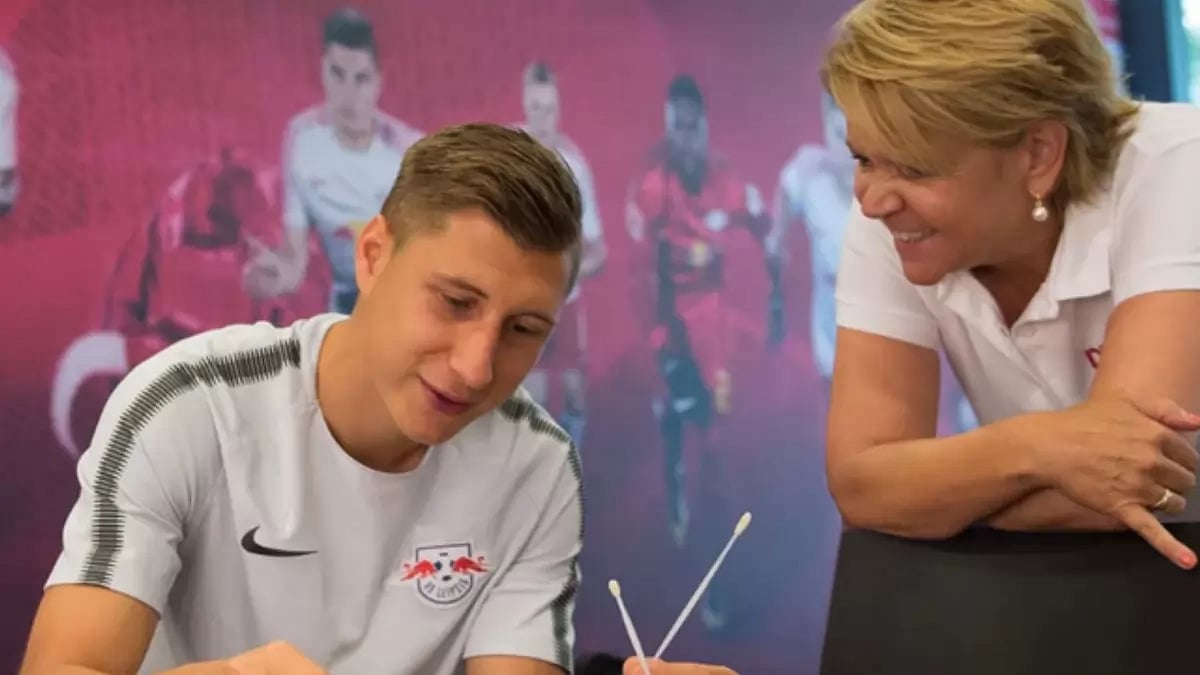 Orban is a doubt for his side's Bundesliga game against second-place Union Berlin on Saturday.