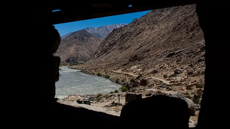 River Indus flowing in Jammu and Kashmir. - null