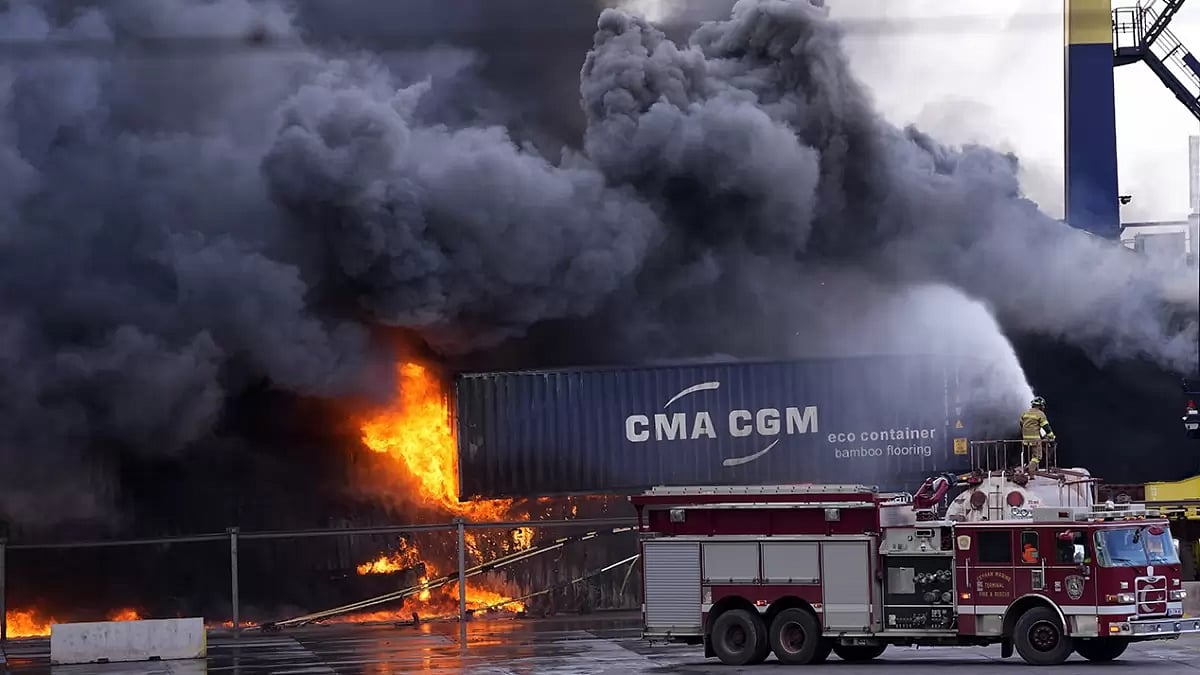 Fire at Turkey's Iskenderun Port