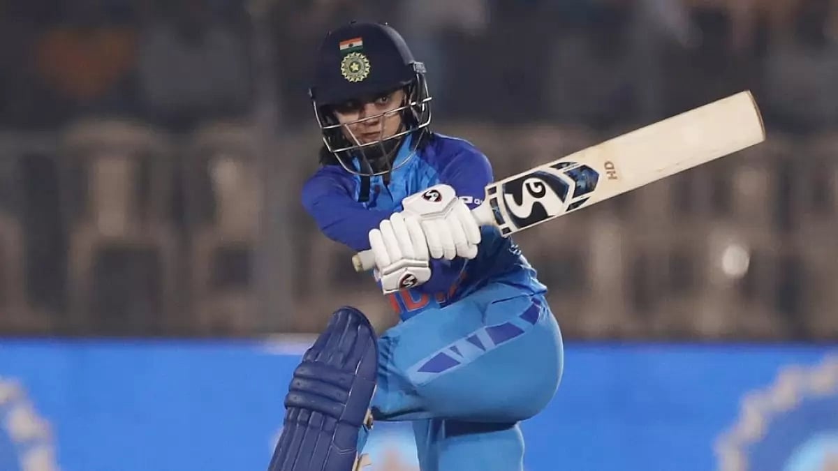 Harleen Deol's 77 went in vain.
