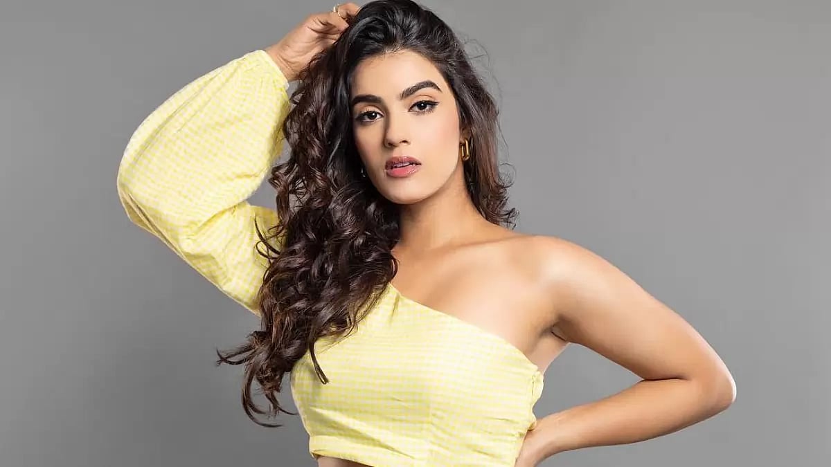 Kavya Thapar