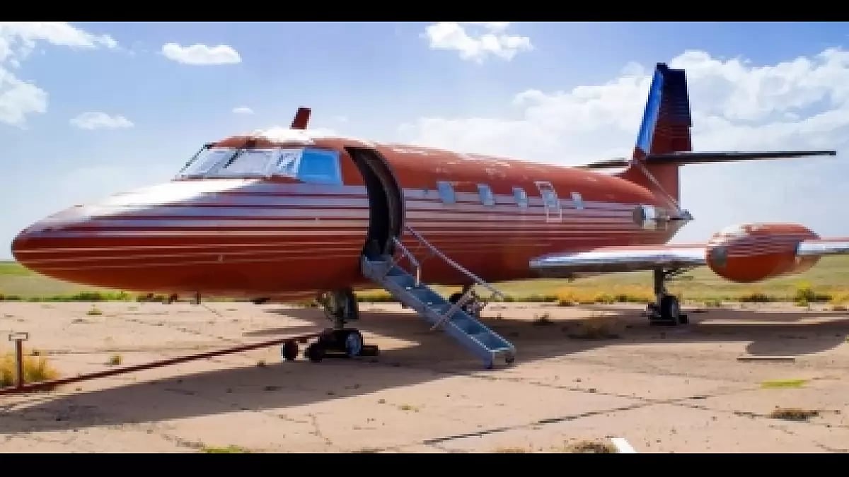 Elvis Presley's Private Jet