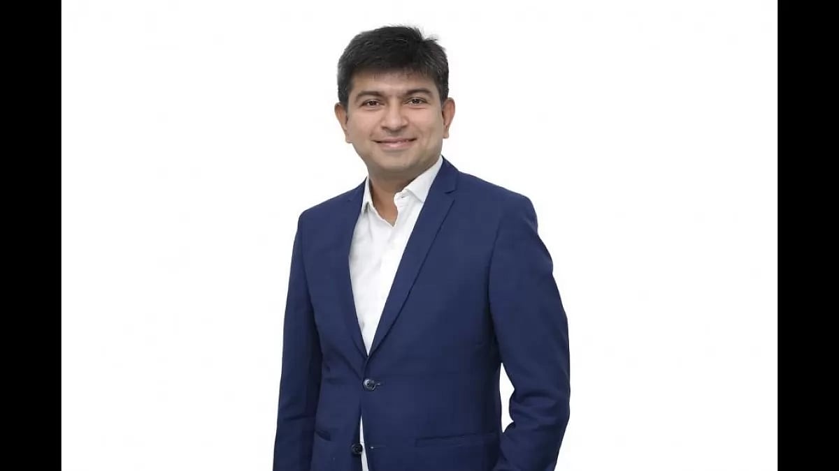 Mr. Hardeek Ladhani