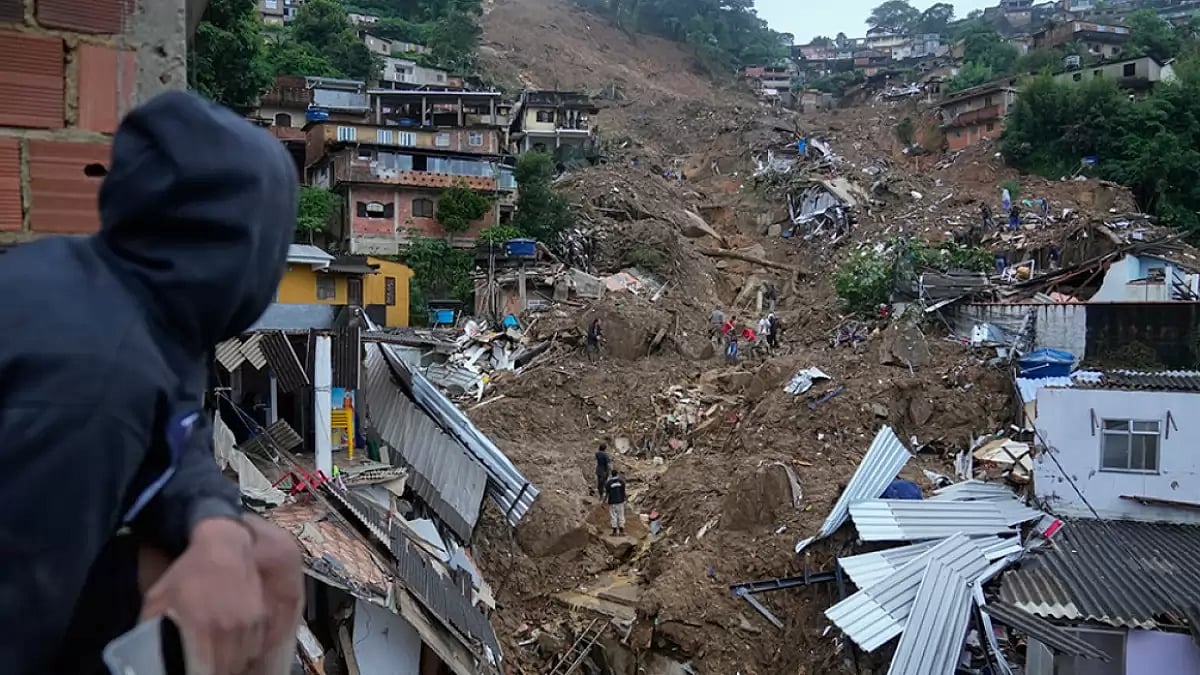 Torrential rain and mudslides in Brazil