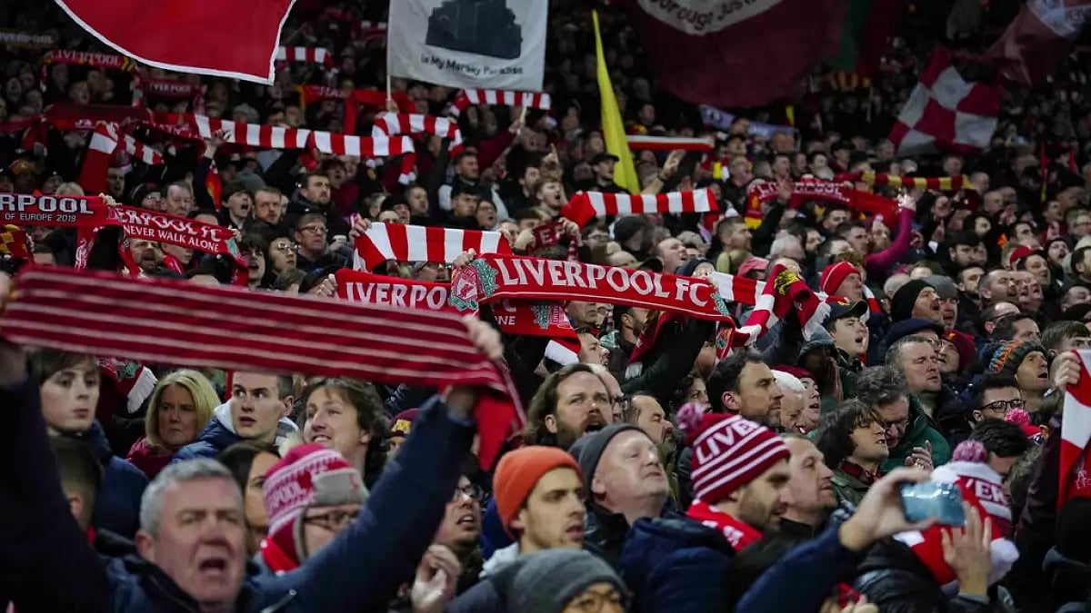 While the Munich crash killed 23 people, 97 Liverpool supporters died in the Hillsborough tragedy.
