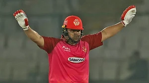 Azam hit 8 sixes and 9 fours in his blitzkrieg innings, powering Islamabad to 220-6.