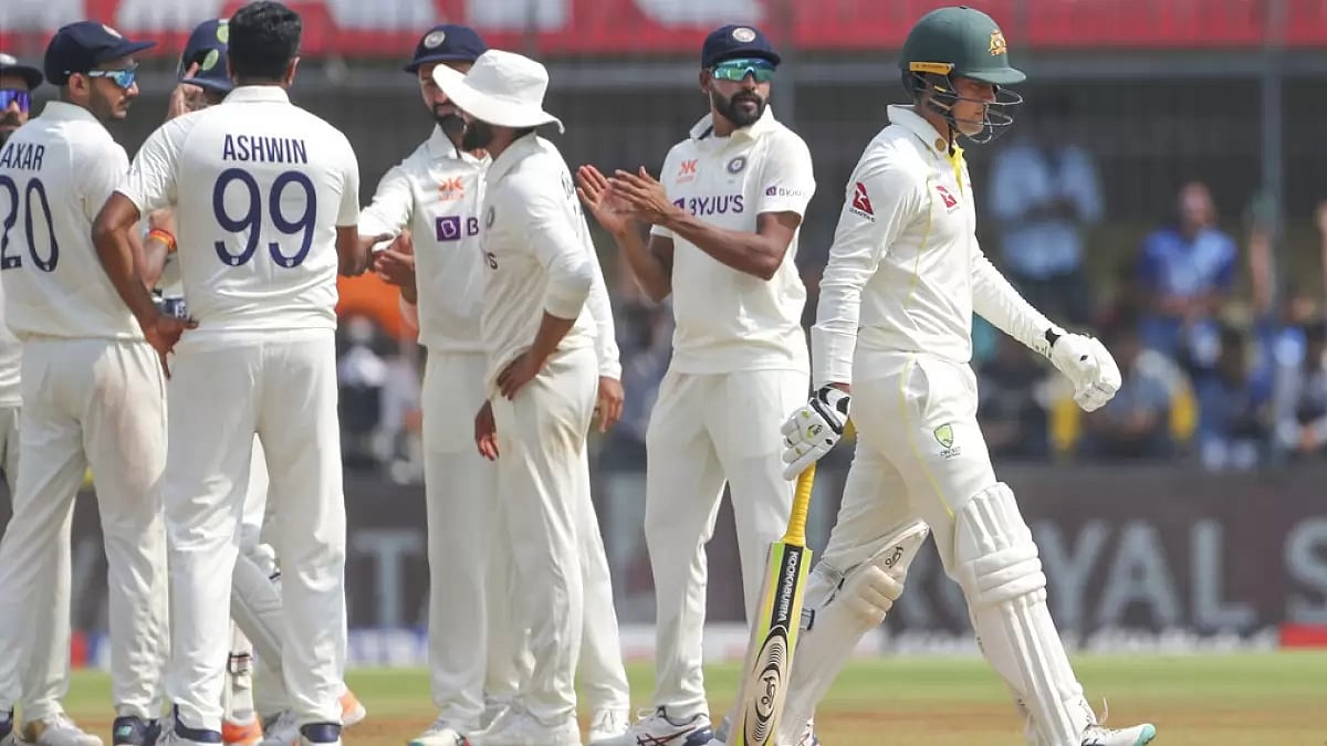 IND bowlers blitzed through the AUS batting as the visitors bundled up under 200.