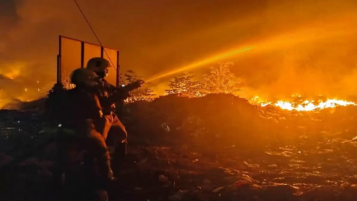Fire in Kochi