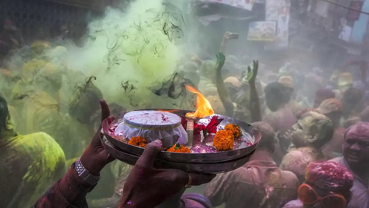 Holi festival in Kolkata