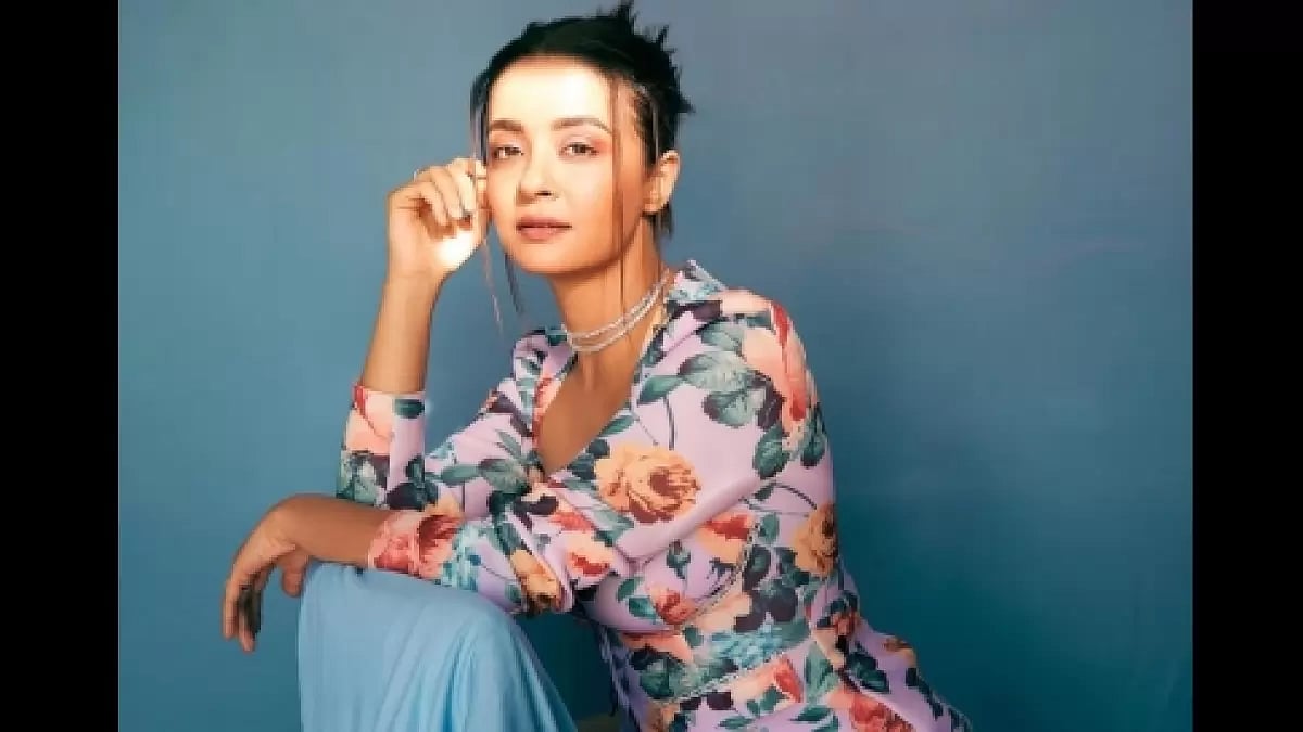 Surveen Chawla 