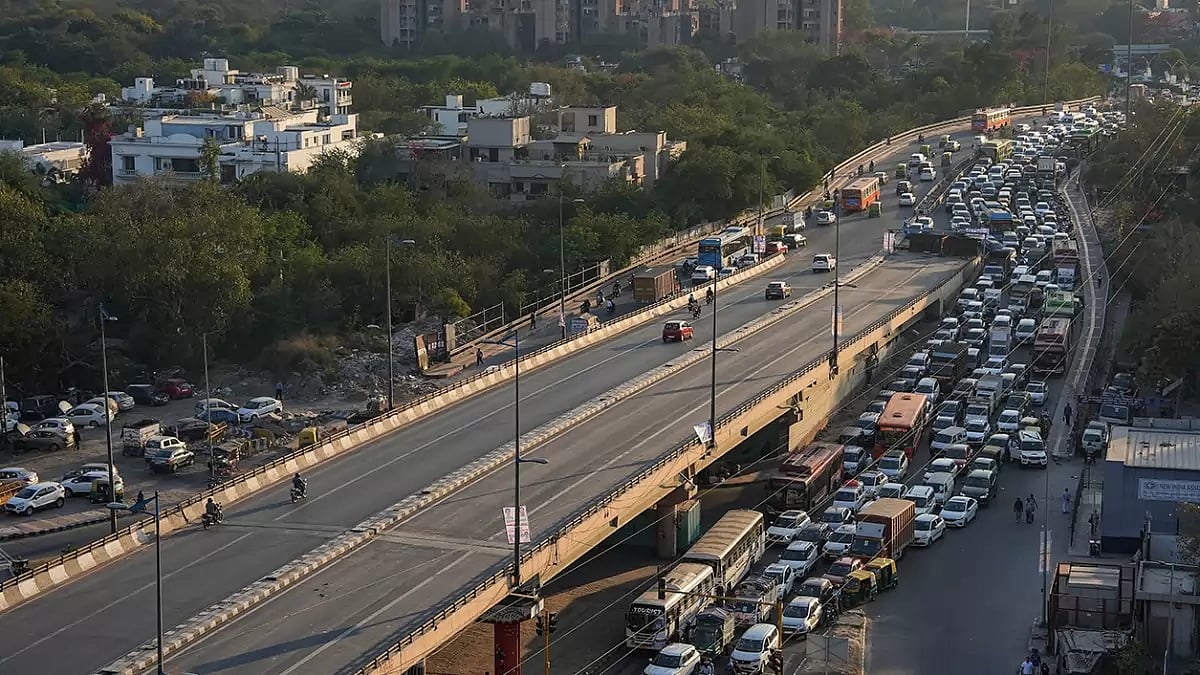 Spaces Under Delhi Flyovers May Soon House Charging Stations, Play Areas