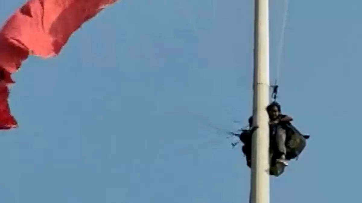 Paragliding accident in Varkala