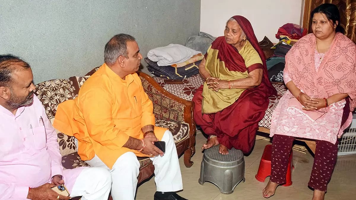 Uttar Pradesh Minister Ajit Singh Pal meets family members of Umesh Pal,