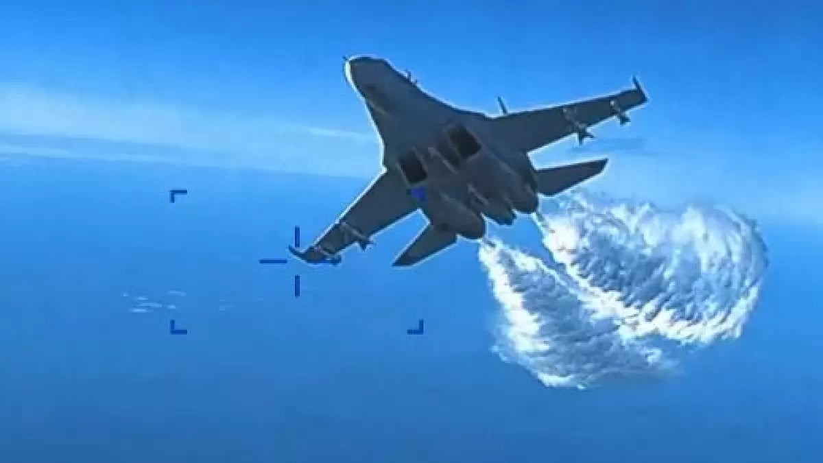 Russia's Su-27 fighter jet hits US surveillance drone