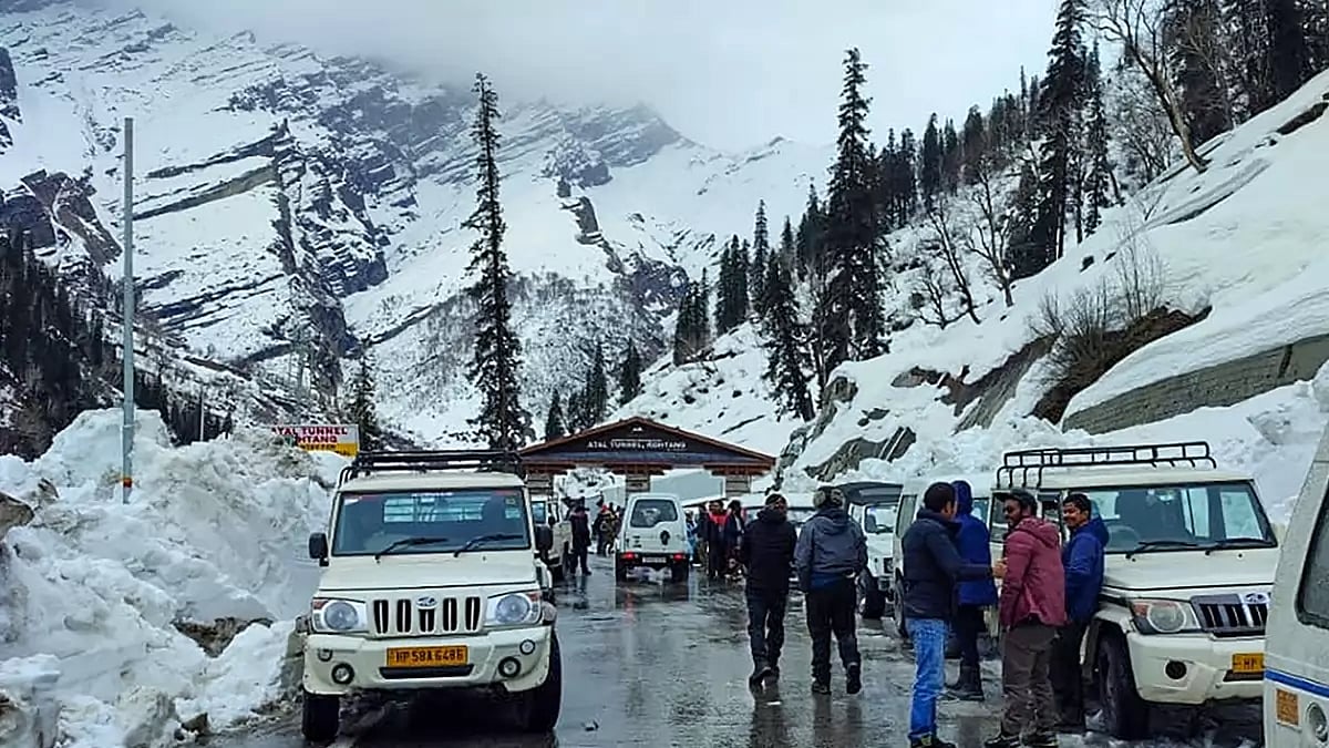 Another Snow Spell In Higher Reaches Of Himachal, Widespread Rains In Low Hills