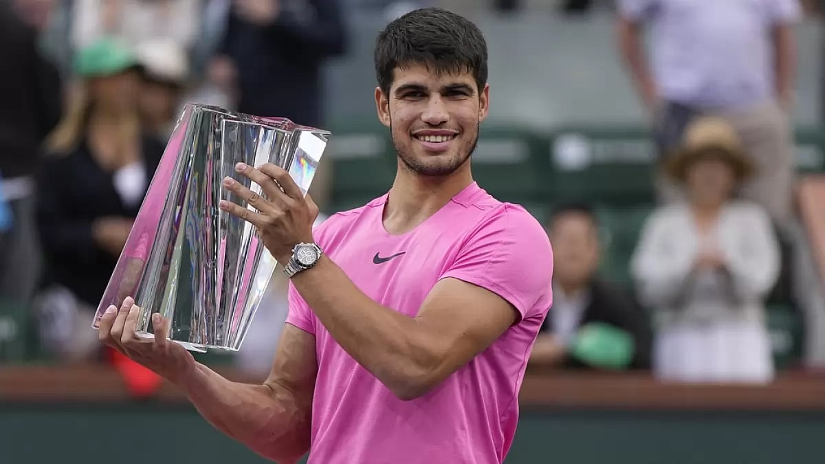 Alcaraz is the first man to win the title without dropping a set since Federer in 2017.