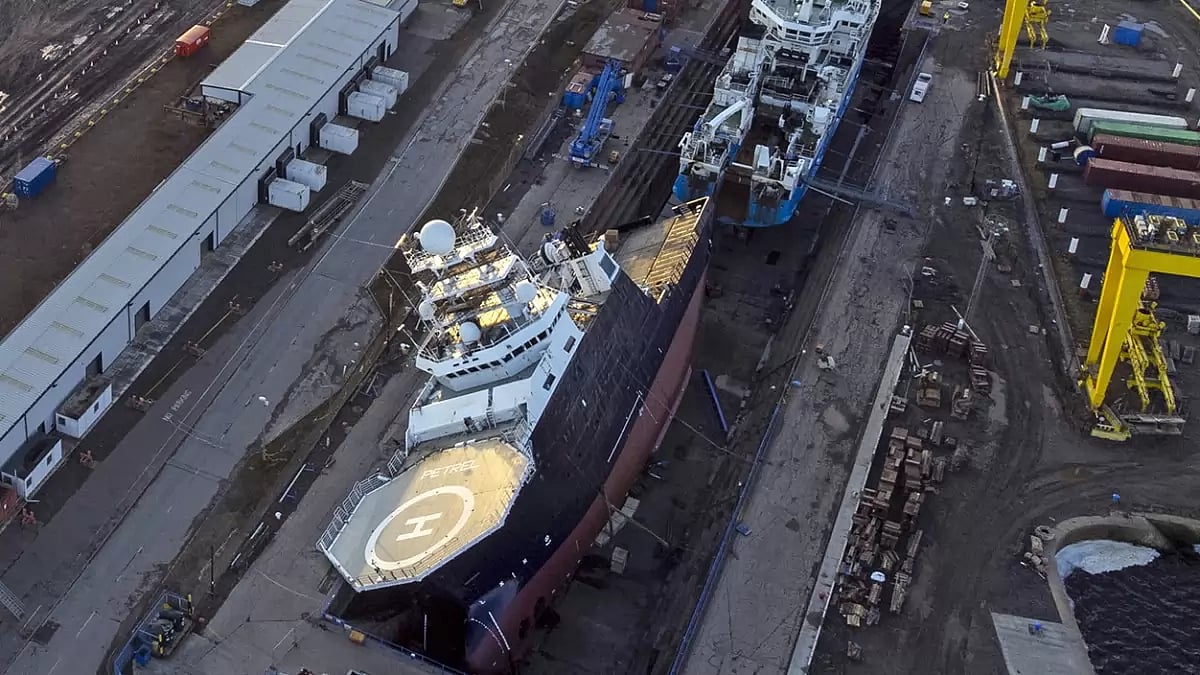 Britain Toppled Ship 