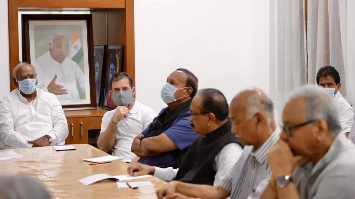 Opposition meet at Congress chief Mallikarjun Kharges residence.