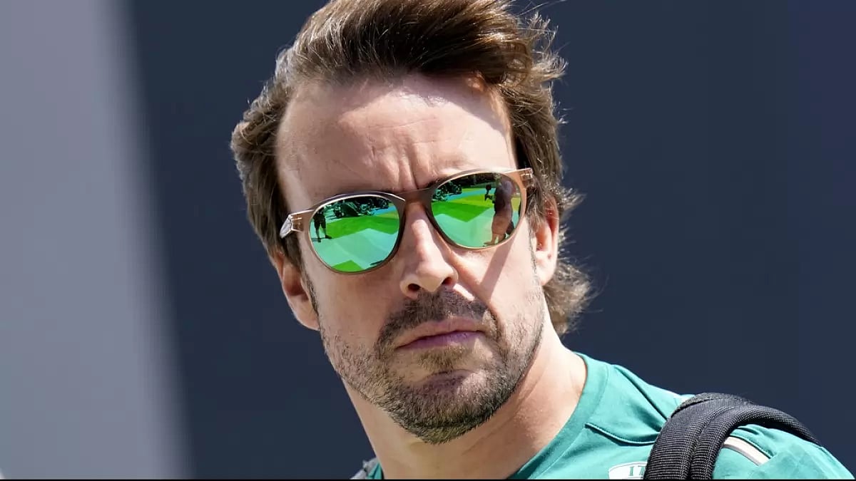 Alonso became the sixth driver to claim 100 podiums when he finished third in Saudi Arabia.