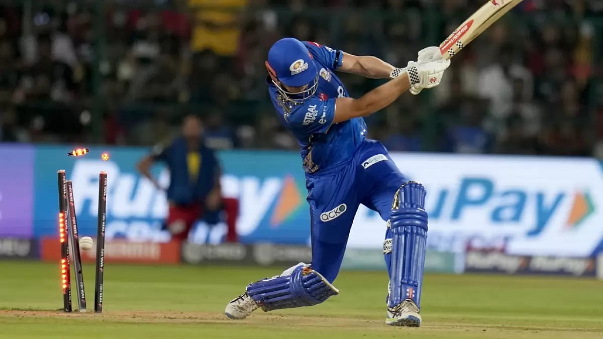 Cameron Green scored just 5 runs before he was bowled out against RCB on Sunday.
